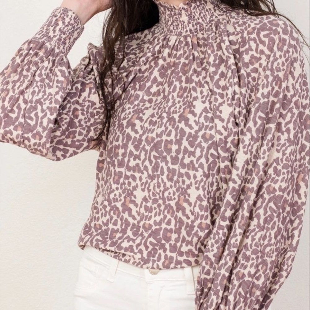 Nation LTD Cream/Beige/Purple Animal Print Blouse Peasant Sleeves L